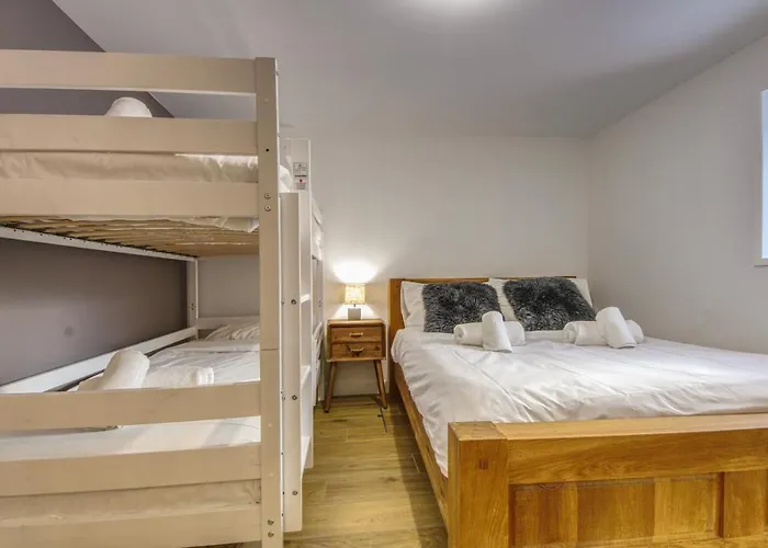 Maison Des Praz Dağ evi